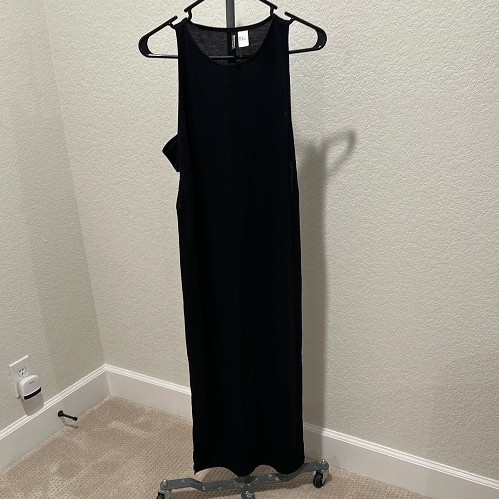 H&M Elegant Black Maxi Dress
